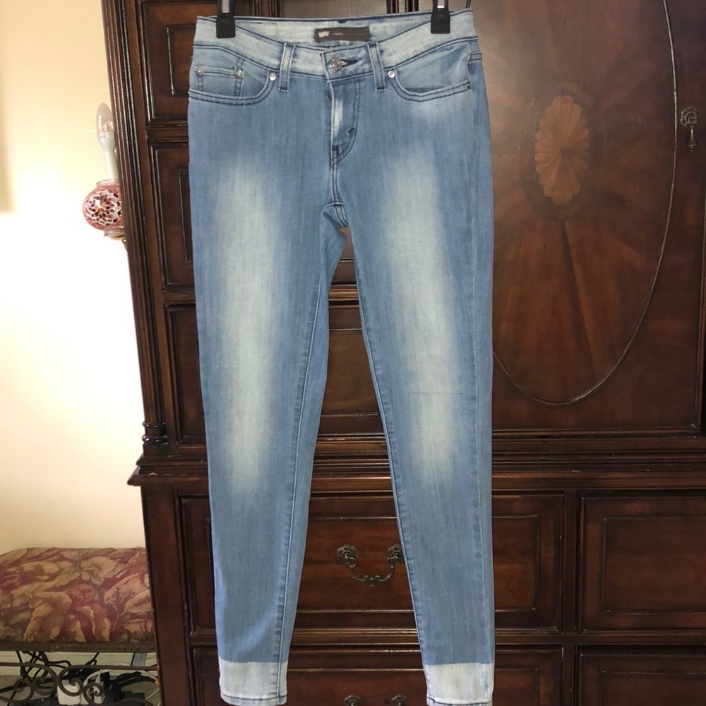 Levi jeans 27 x 30